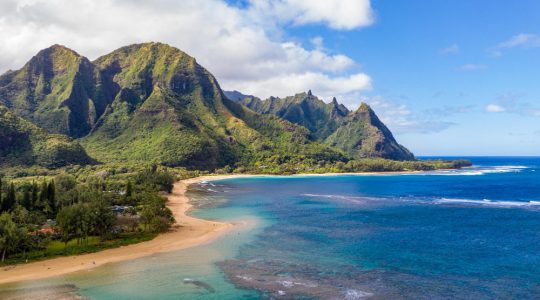 Insula Maui, Hawaii: Paradisul Tropical pentru O Vacanță de Vis