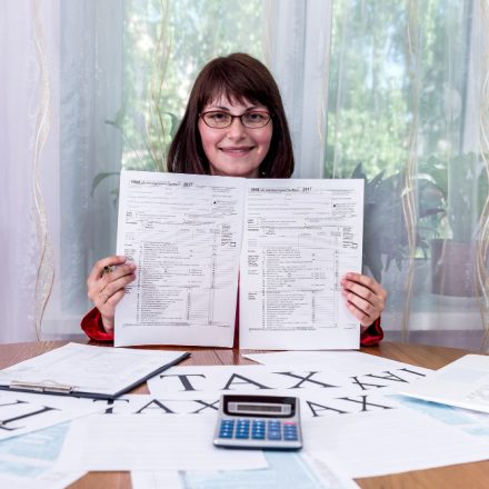 Care este costul pentru modificarea CIV la RAR