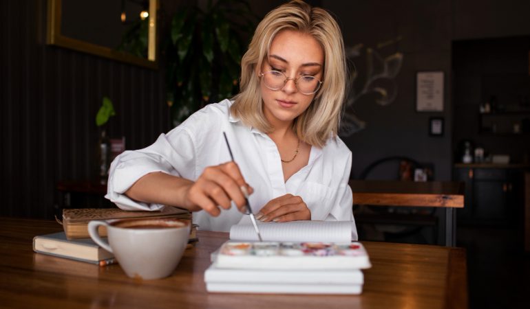 Sfaturi pentru a scrie un roman de succes