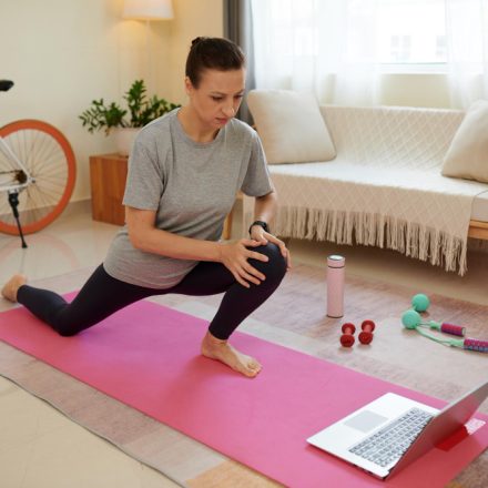 Idei de exerciții fizice pentru acasă