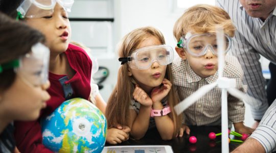 Importanța educației pentru responsabilitatea socială