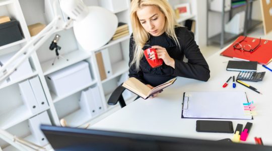 Cum să îți îmbunătățești abilitățile financiare