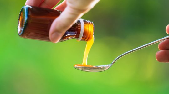 Tinctura de propolis: Antioxidantul natural pentru sănătatea imunității