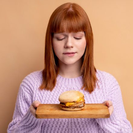 Cum să îți echilibrezi consumul de grăsimi bune și rele