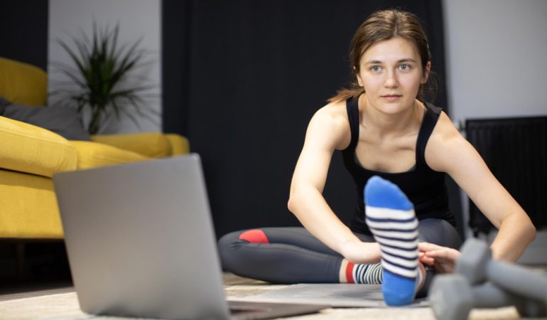 Cum să faci exerciții fizice fără a te plictisi