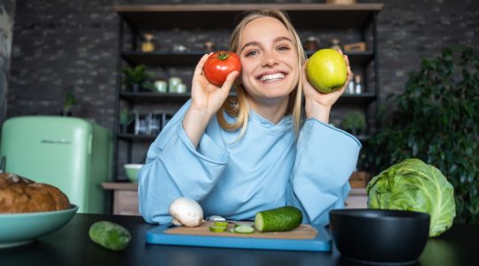 Alimentația intuitivă și rolul ei în sănătatea pe termen lung