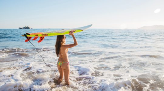 Destinații pentru kitesurfing în Sardinia