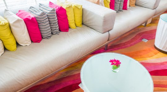 Idei pentru decorarea unui living open-concept