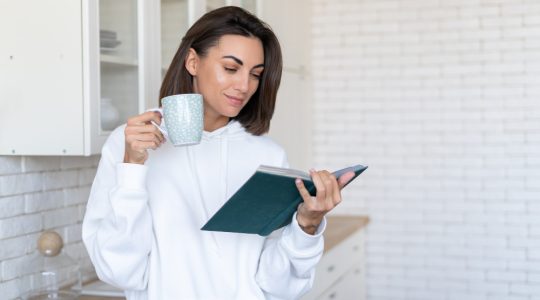 Cum să-ți construiești o rutină de dimineață pentru zile imprevizibile